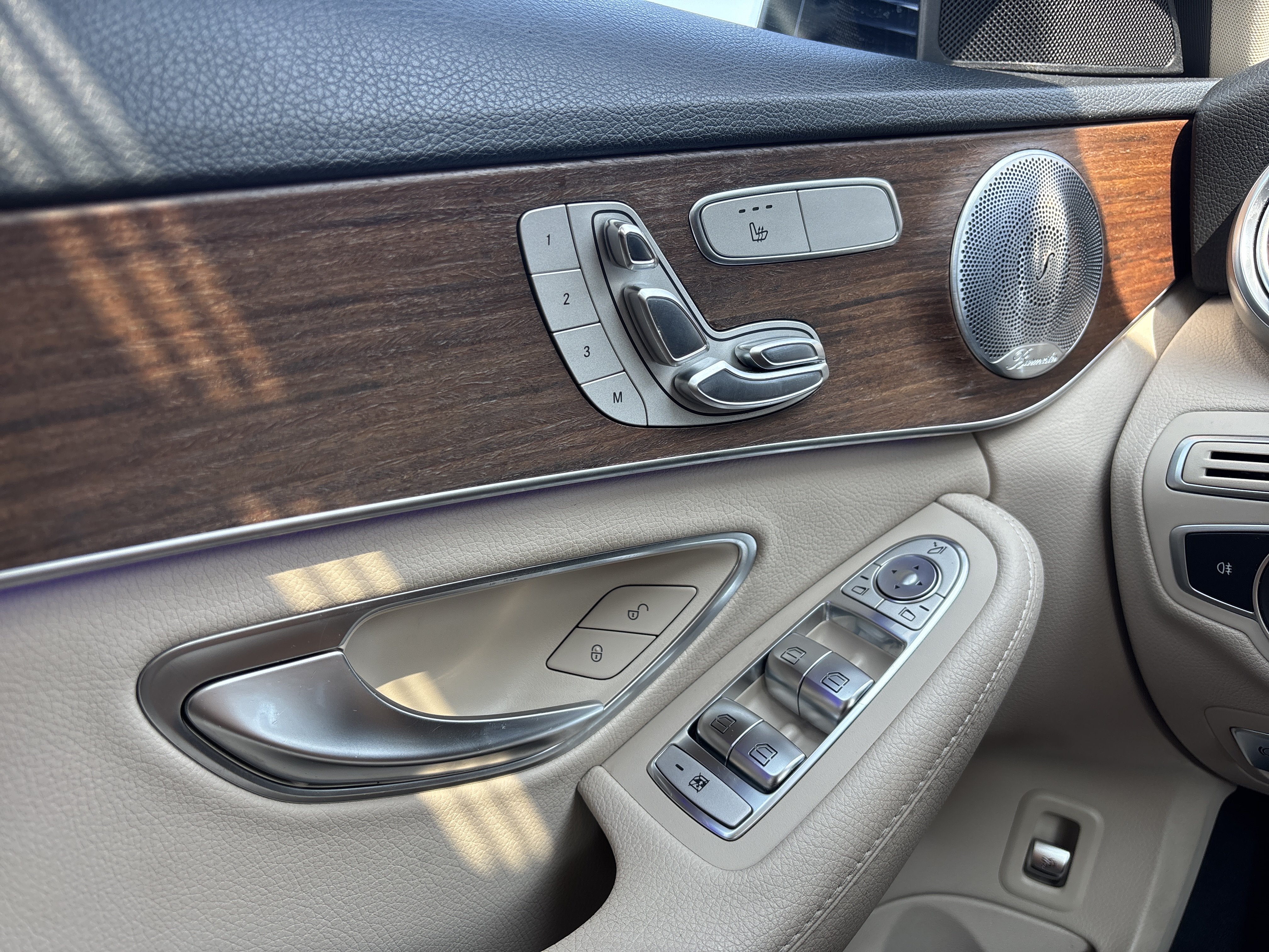 Used 2020 Mercedes-Benz C 300 4MATIC Sedan w/ Premium Package image 31