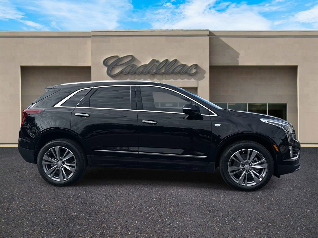 New 2025 Cadillac XT5 Premium Luxury w/ Technology Package image 2