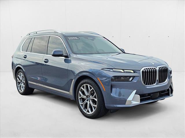 Used 2025 BMW X7 xDrive40i image 3