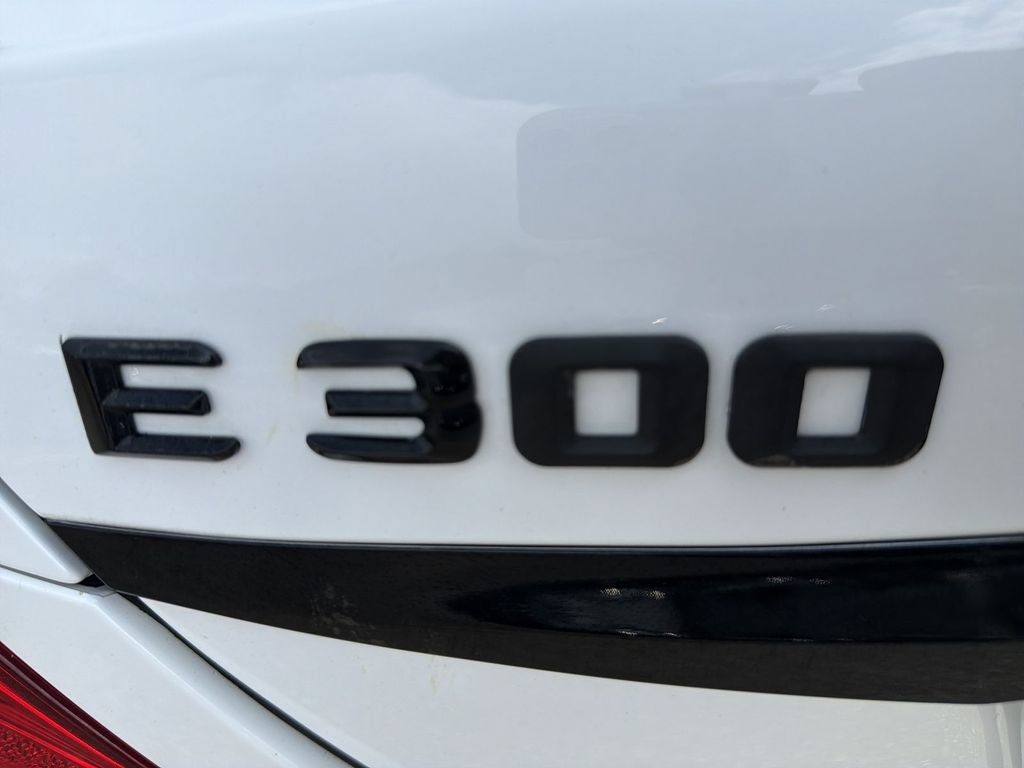 Used 2019 Mercedes-Benz E 300 4MATIC image 15
