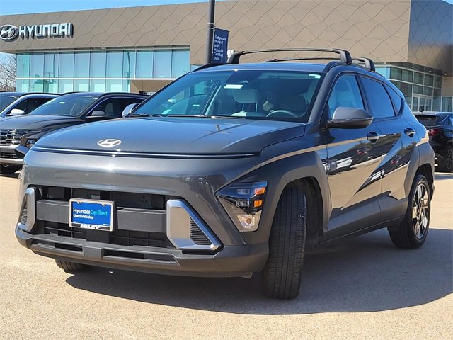 Certified 2025 Hyundai Kona SEL image 2