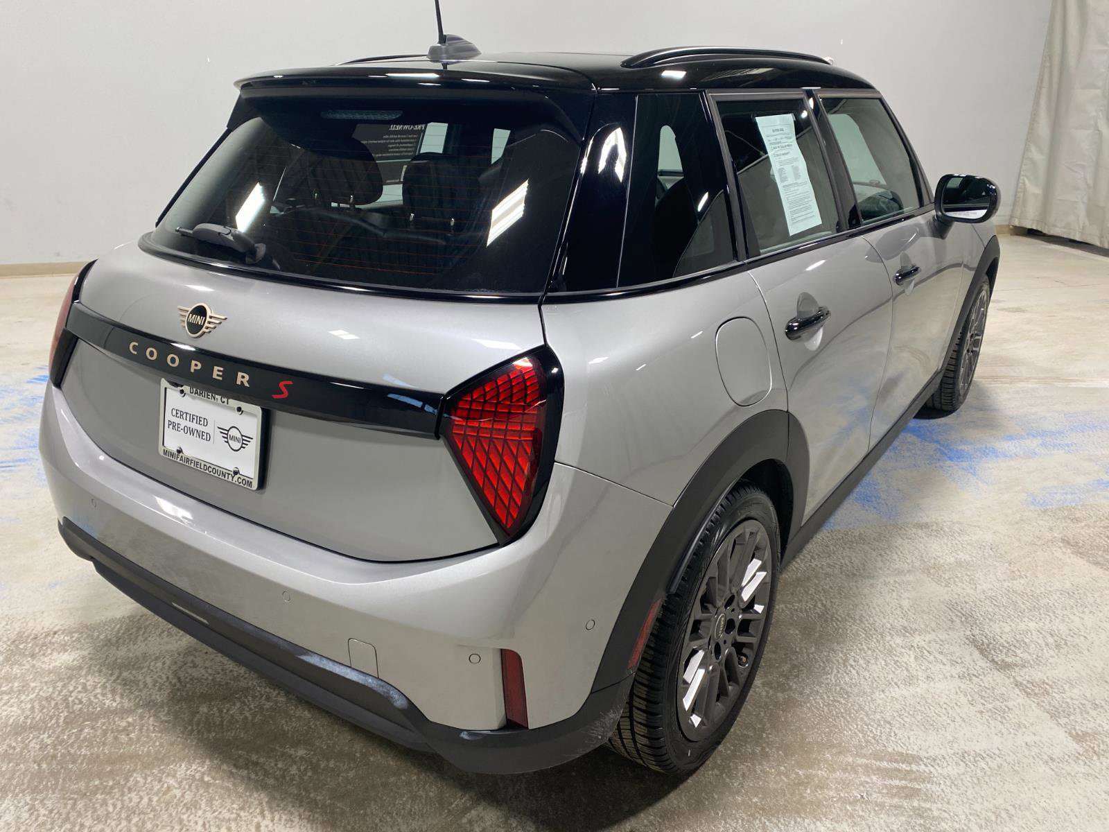 Certified 2025 MINI Cooper S image 8