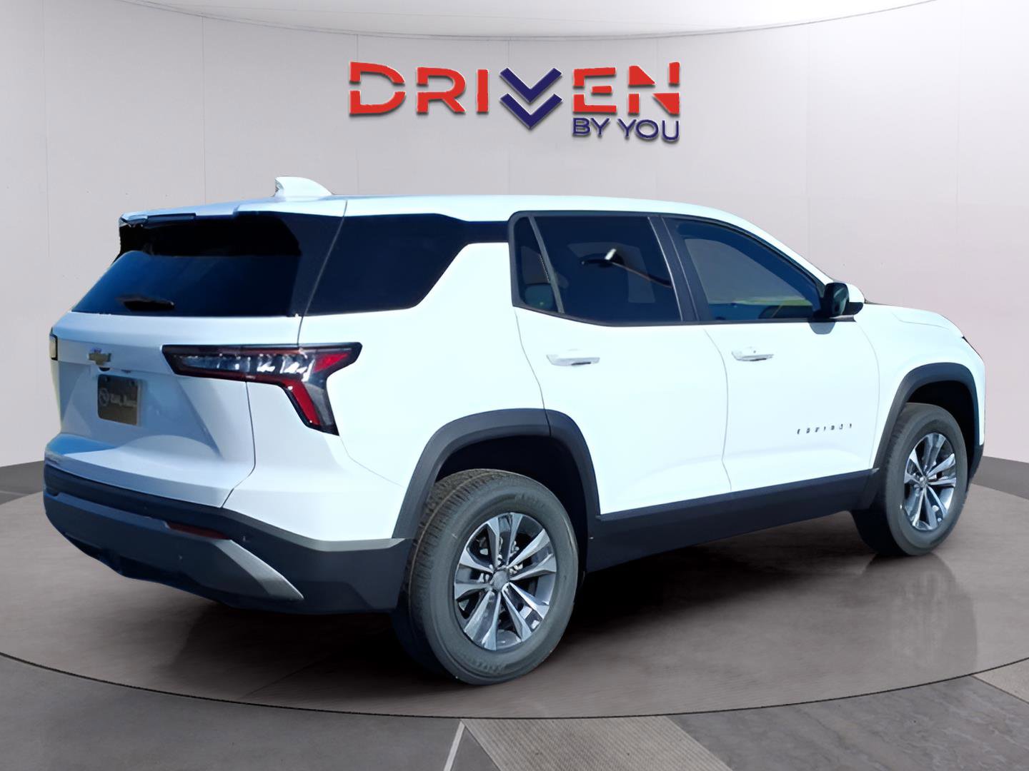 New 2026 Chevrolet Equinox LT w/ LPO, Floor Liner Package image 5