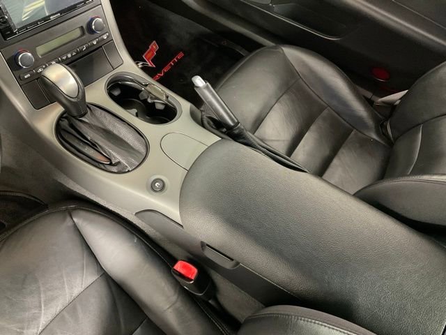 Used 2007 Chevrolet Corvette Coupe image 16