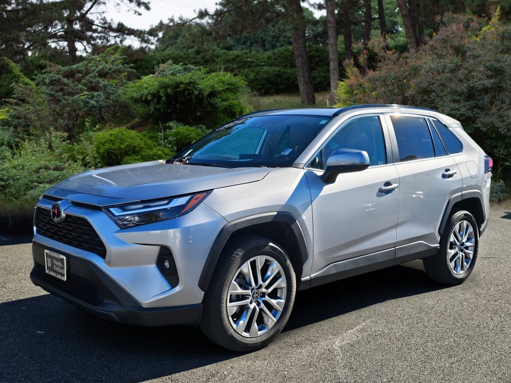 Used 2024 Toyota RAV4 XLE Premium w/ Weather Package AWD/4WD image 3