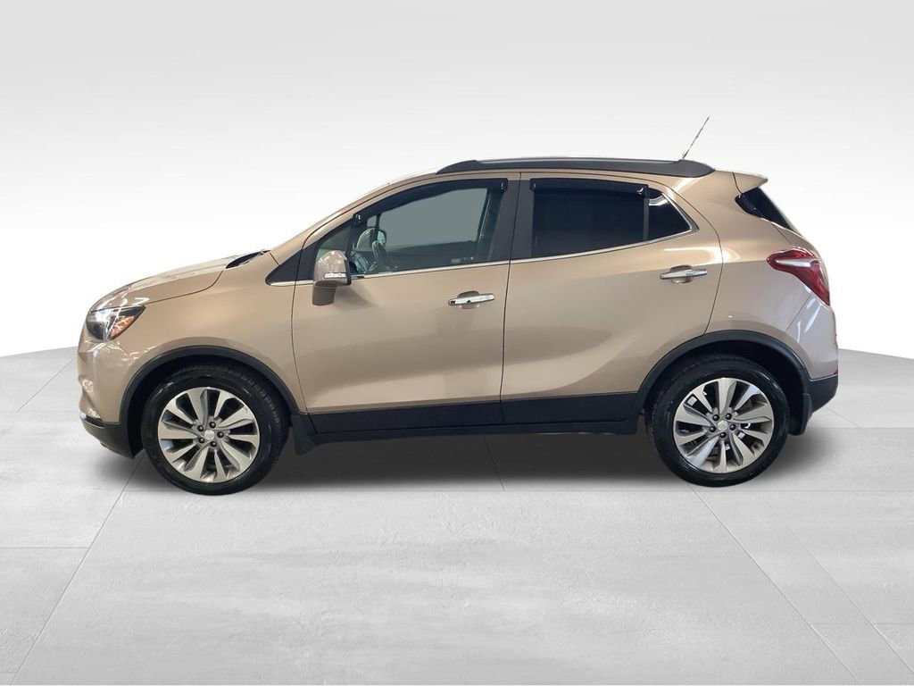 Used 2018 Buick Encore Preferred FWD image 2