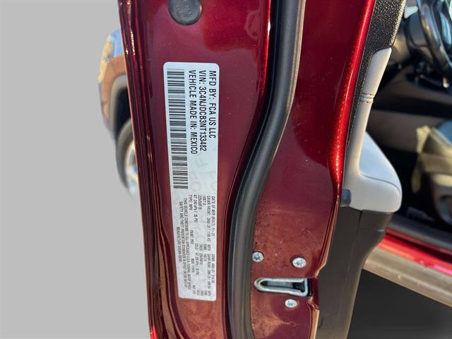 Certified 2022 Jeep Compass Limited image 31