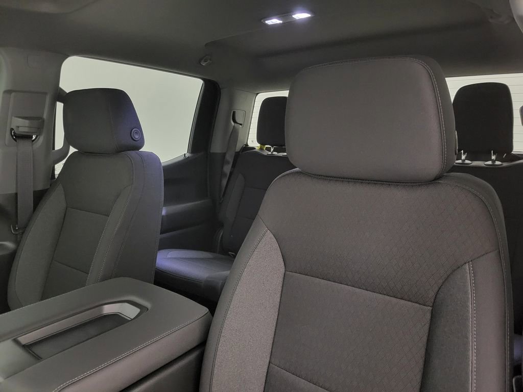 New 2026 Chevrolet Silverado 1500 Custom w/ LPO, Dark Essentials Package image 28