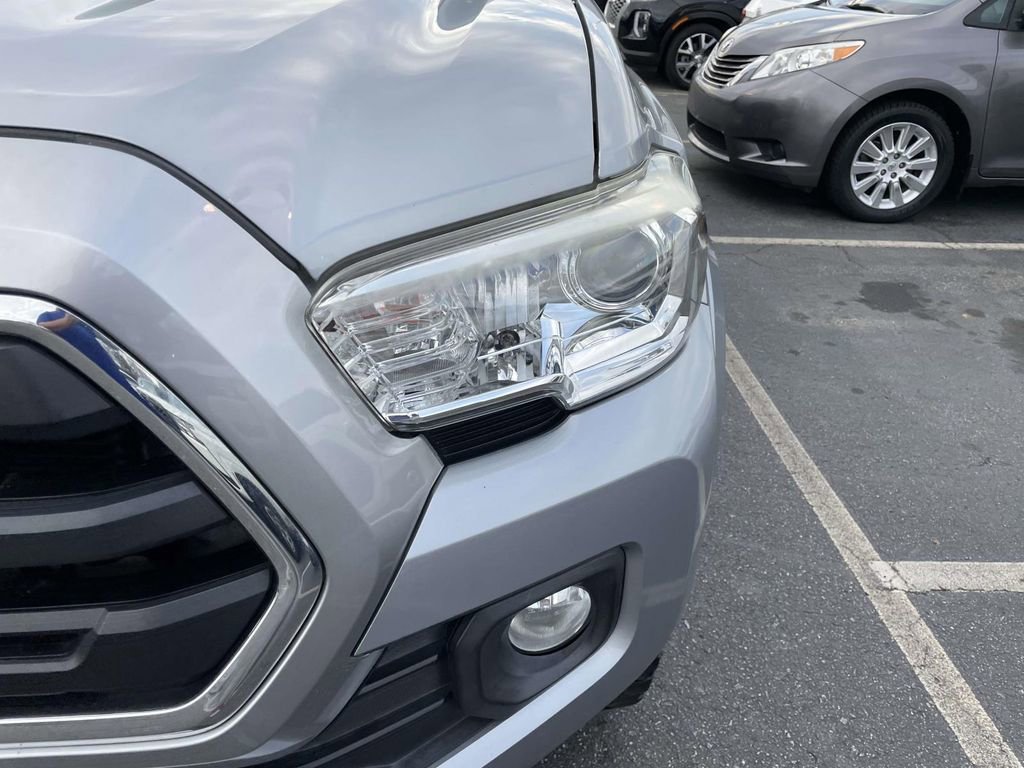 Used 2019 Toyota Tacoma SR5 image 13