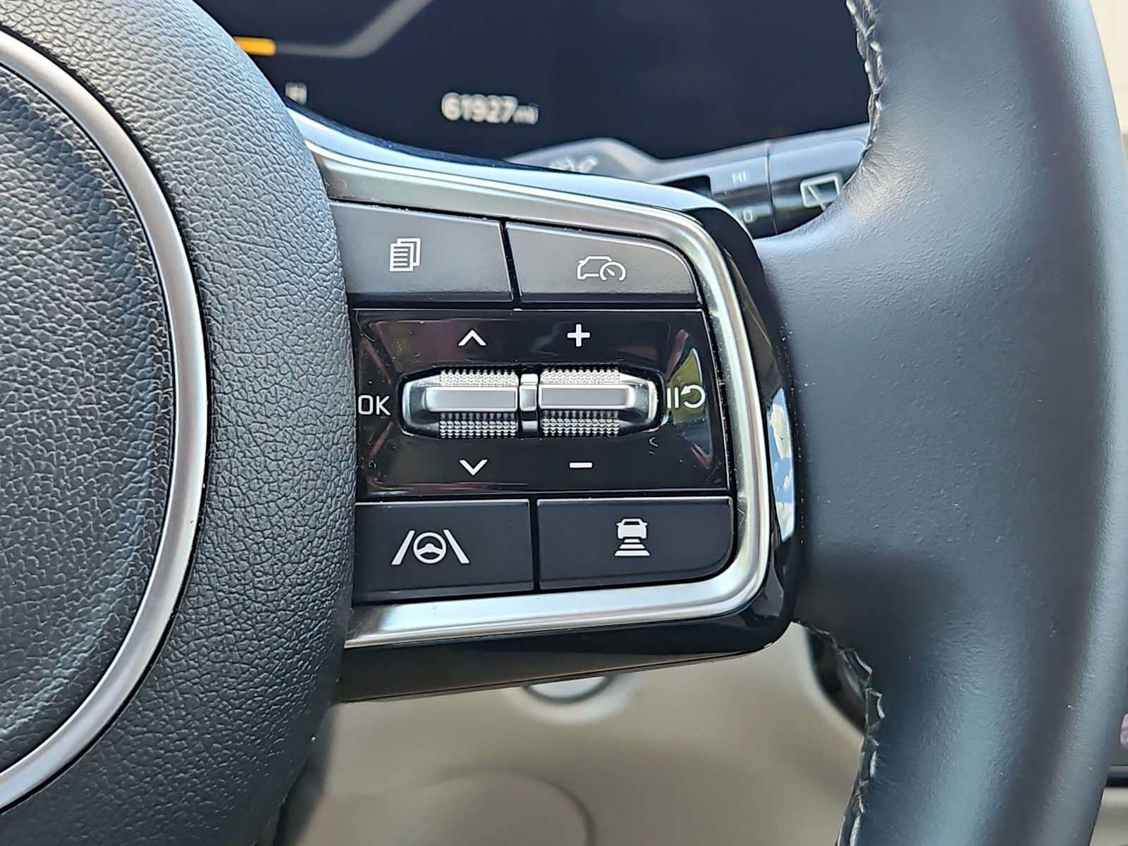 Certified 2024 Kia Sorento SX AWD/4WD image 17