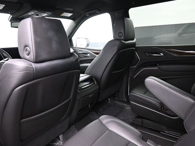 Used 2021 Cadillac Escalade ESV Luxury image 17