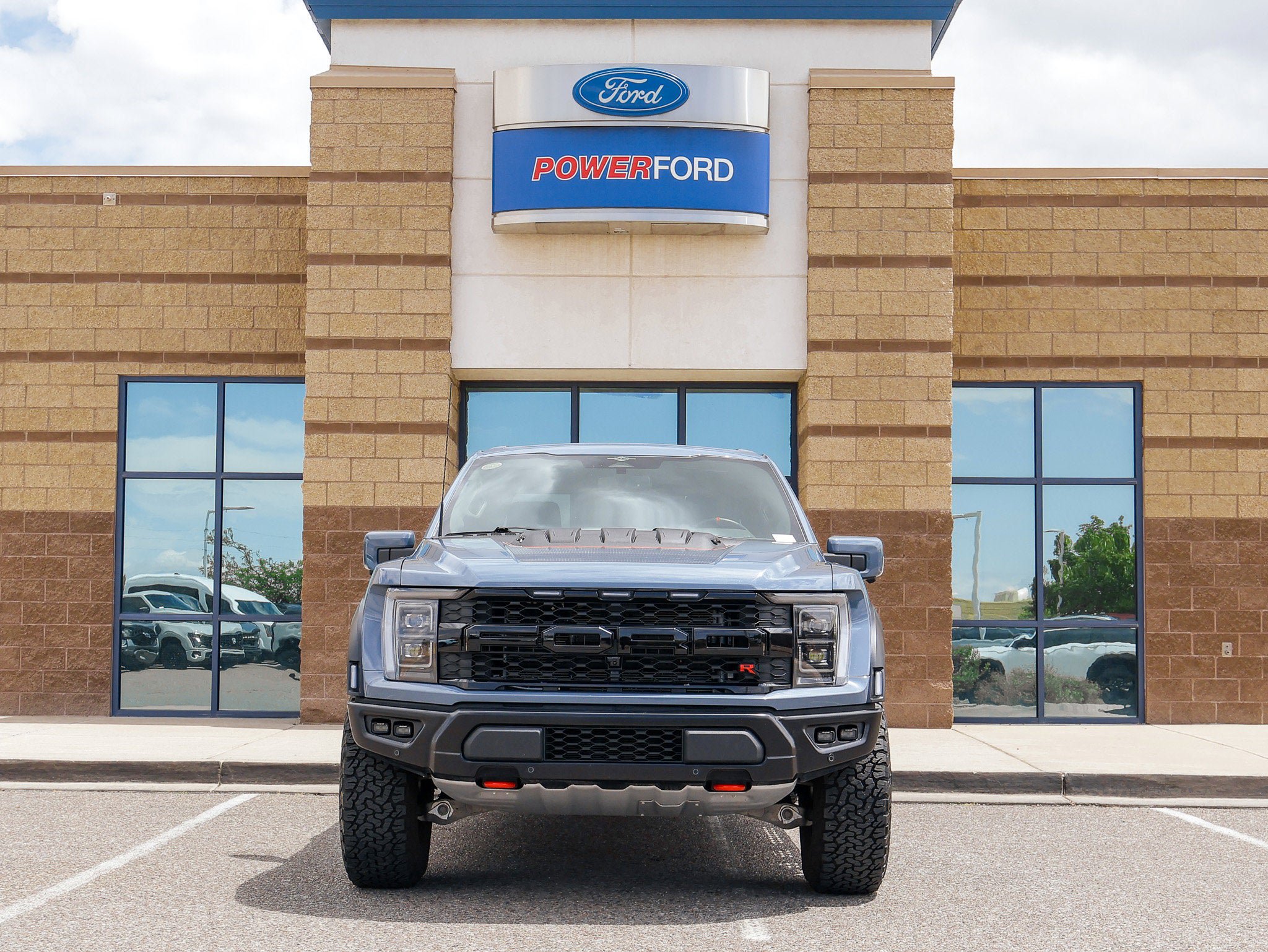 Certified 2023 Ford F150 Raptor w/ Equipment Group 802A Raptor R AWD/4WD image 3