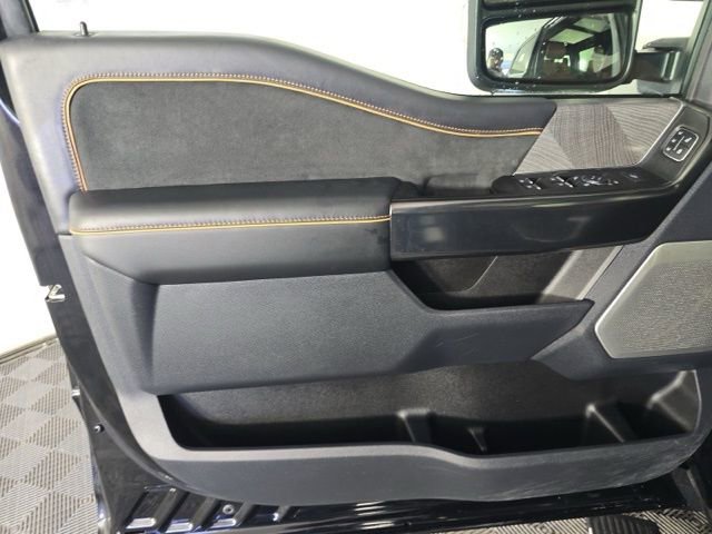 Used 2024 Ford F250 Platinum w/ FX4 Off-Road Package image 28