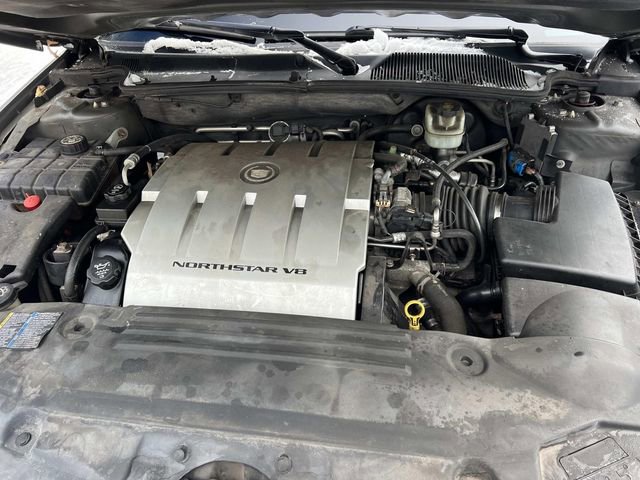 Used 2006 Cadillac DTS w/ Trunk Convenience Package image 11