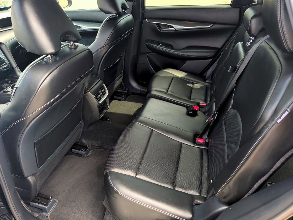 Certified 2025 INFINITI QX50 Luxe AWD/4WD image 9
