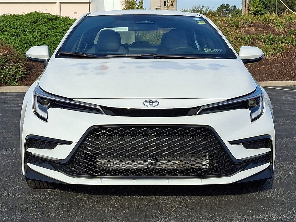 New 2026 Toyota Corolla SE image 2