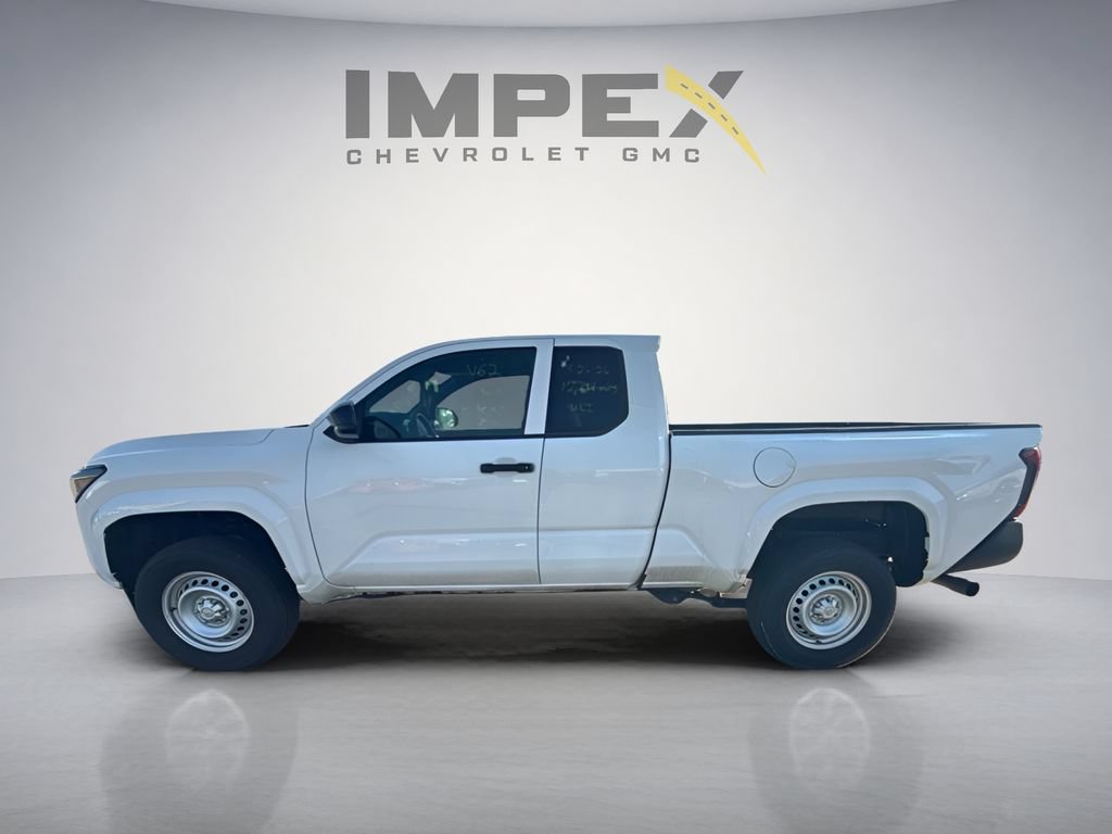 Used 2025 Toyota Tacoma SR RWD image 2