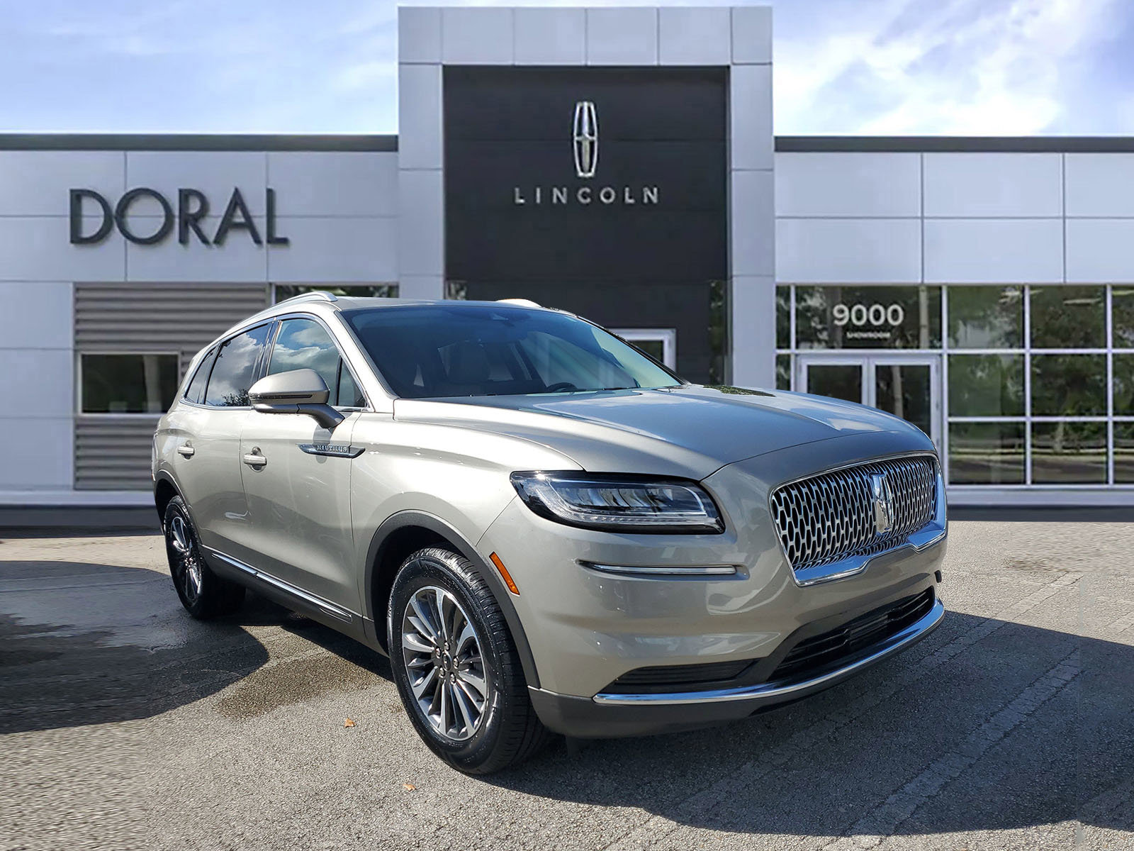 Certified 2023 Lincoln Nautilus AWD w/ Premium Package