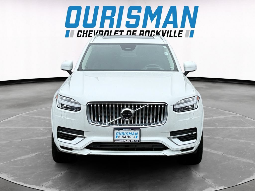 Used 2025 Volvo XC90 T8 Ultra w/ Protection Package Premier AWD/4WD image 8