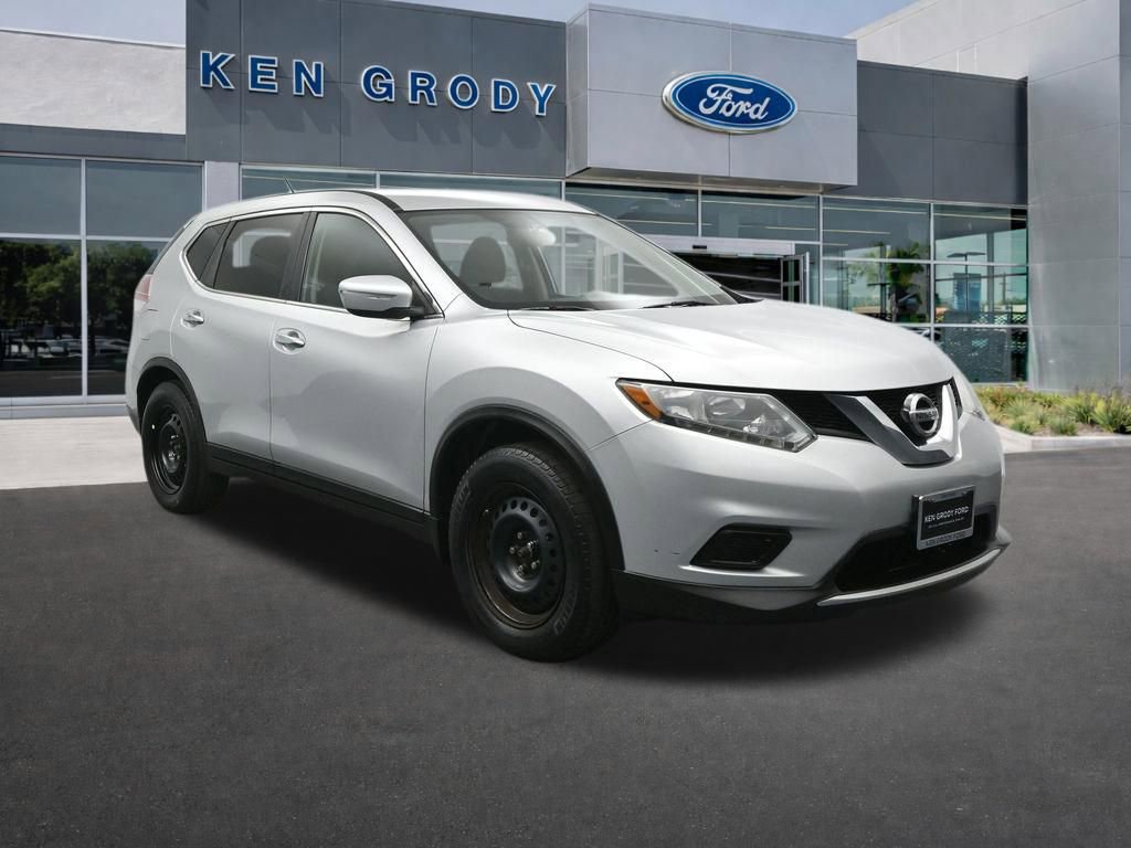 Used 2014 Nissan Rogue S image 1