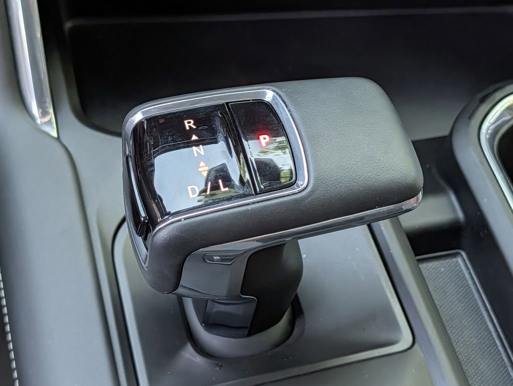 Used 2023 GMC Sierra 1500 Denali Ultimate image 17