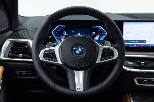 New 2026 BMW X5 xDrive50e image 17