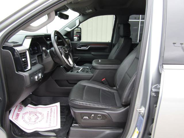 Used 2025 GMC Sierra 2500 Denali w/ Technology Package AWD/4WD image 31