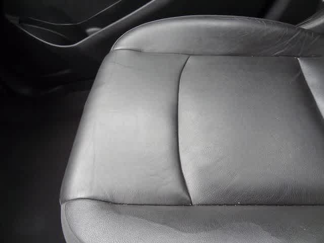 Used 2019 Chevrolet Malibu LT w/ Leather Package FWD image 27