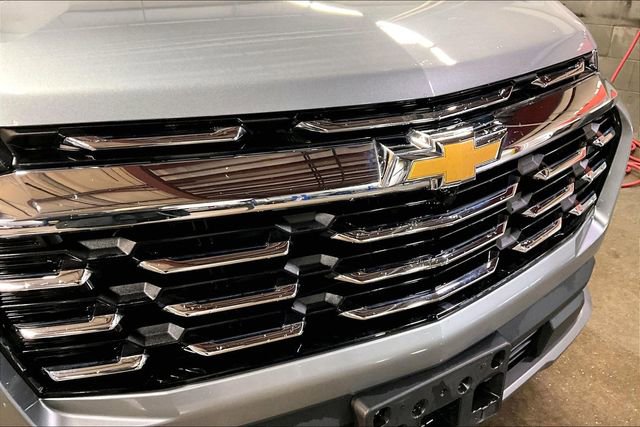 Used 2026 Chevrolet Equinox LT w/ Convenience Package II image 32