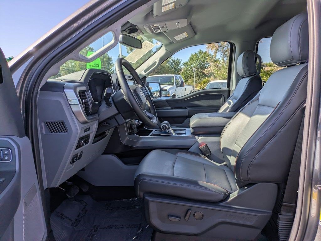 Used 2025 Ford F150 Lariat w/ Equipment Group 501A Mid AWD/4WD image 16