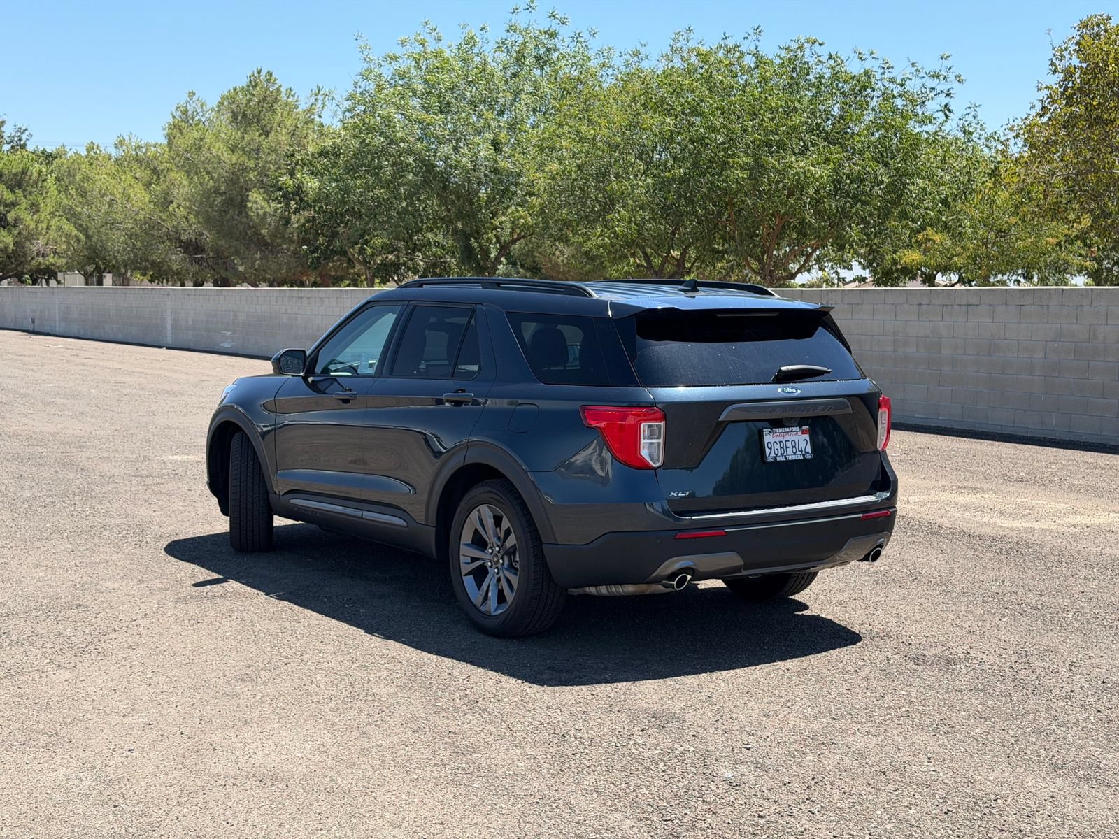 Certified 2023 Ford Explorer XLT w/ Equipment Group 202A RWD image 10