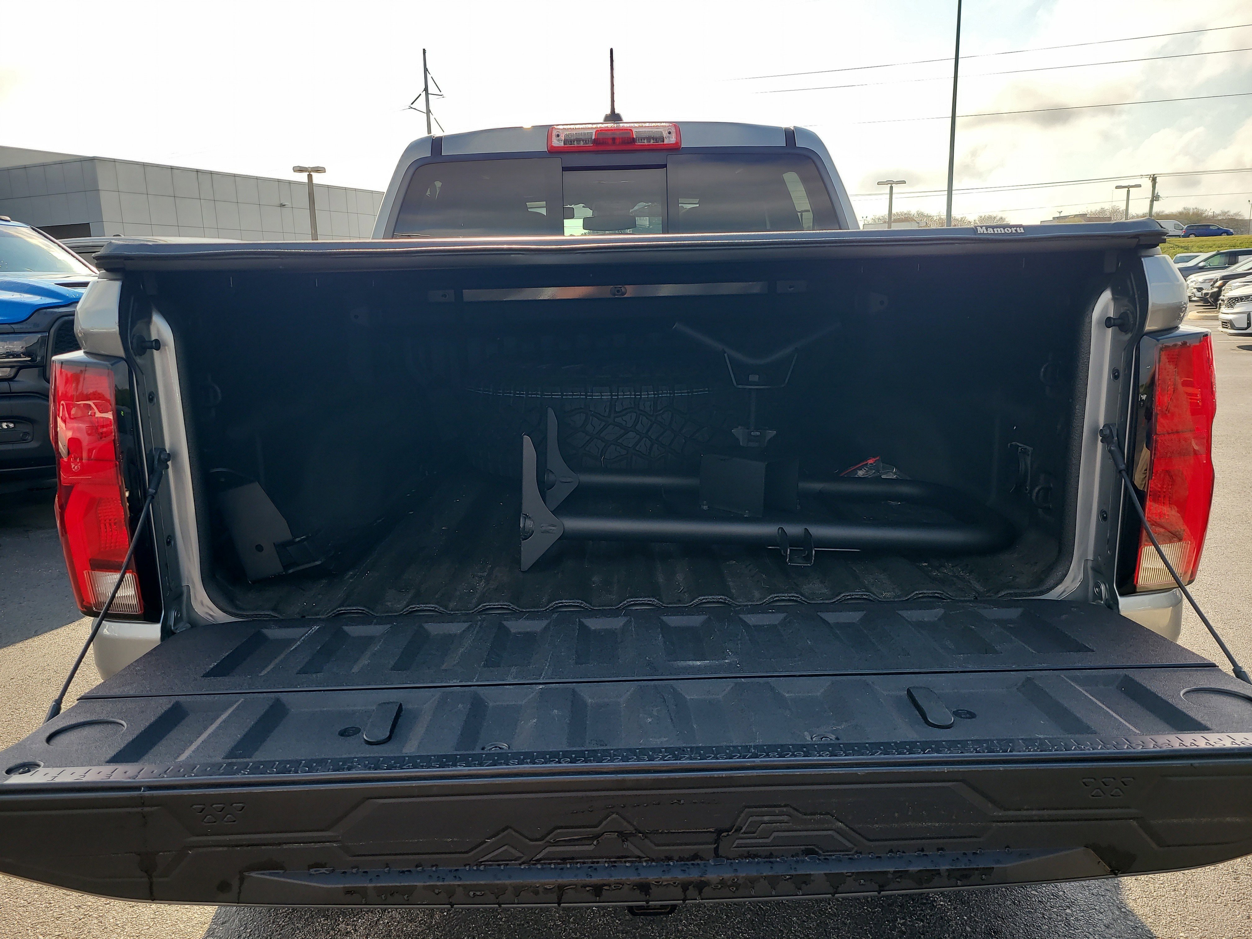 Used 2024 Chevrolet Colorado ZR2 w/ ZR2 Bison Edition image 8