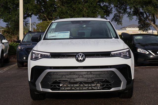 Certified 2026 Volkswagen Taos S FWD image 2
