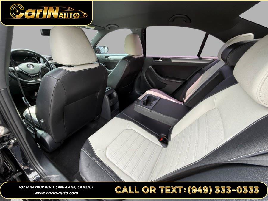 Used 2016 Volkswagen Jetta Sport FWD image 12