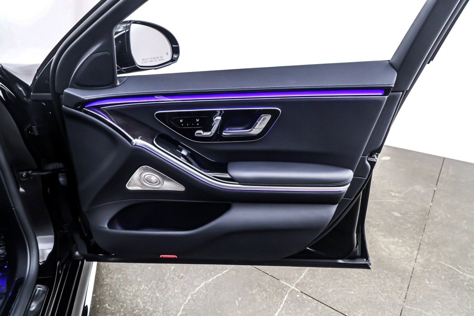 Certified 2023 Mercedes-Benz S 500 S 500 4MATIC Sedan image 26