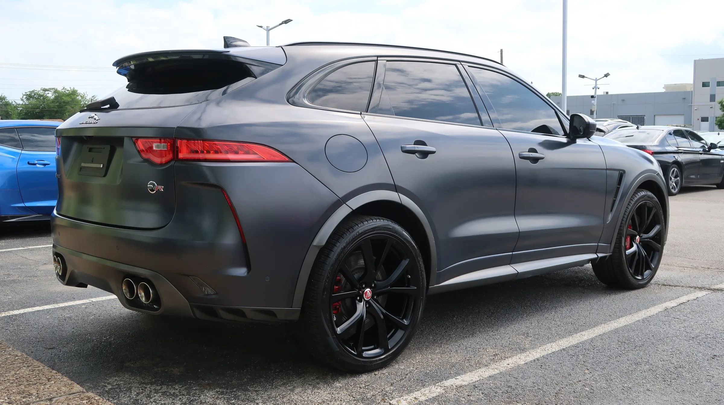 Used 2020 Jaguar F-PACE SVR AWD/4WD image 14