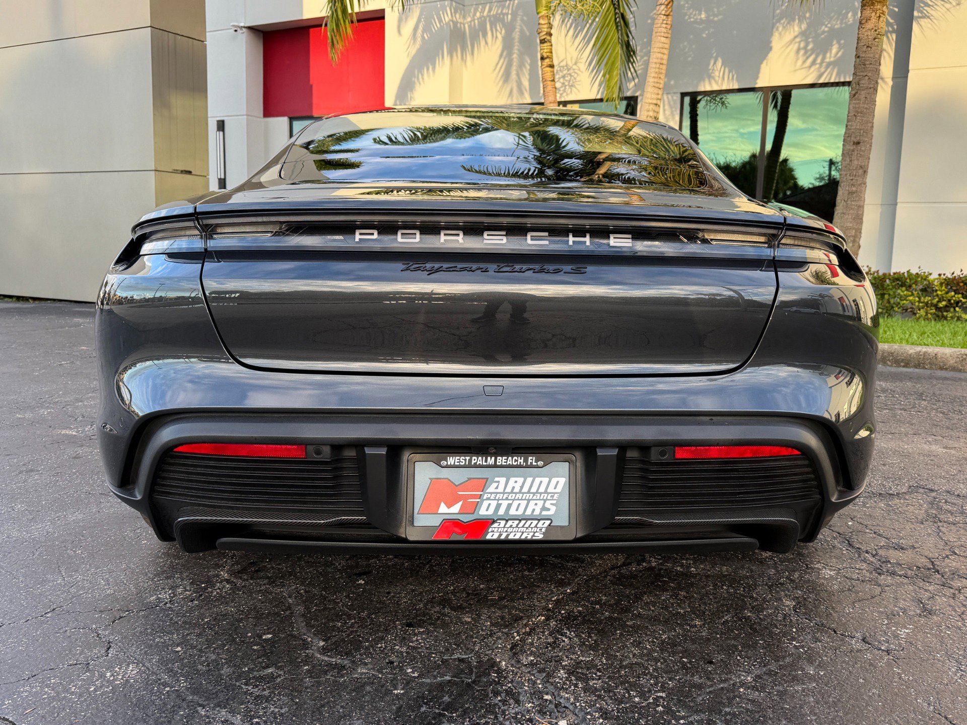 Used 2020 Porsche Taycan Turbo S image 20