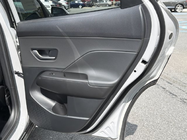 Used 2026 Hyundai Kona Limited FWD image 18