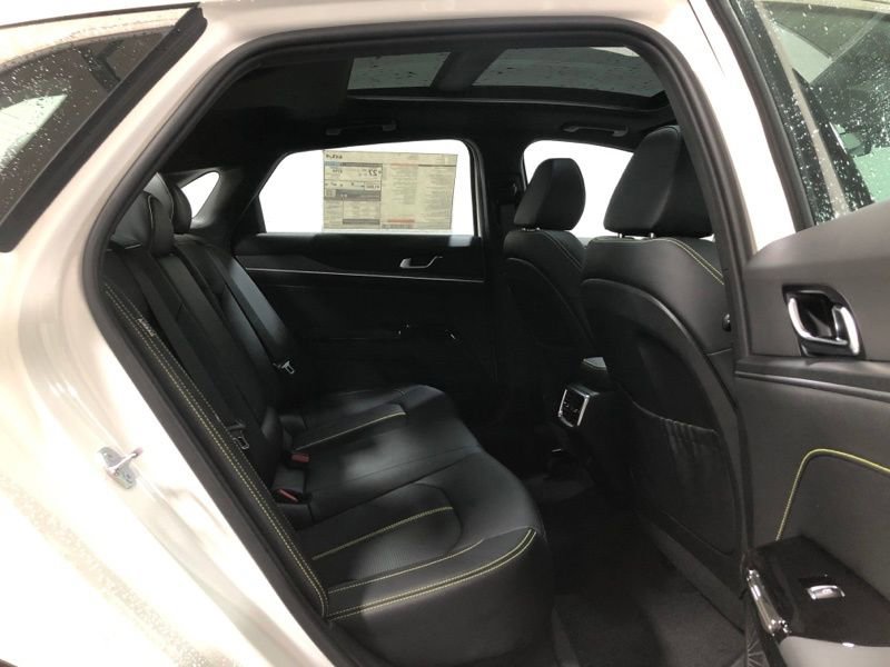 New 2026 Kia K5 GT w/ GT1 Package image 10