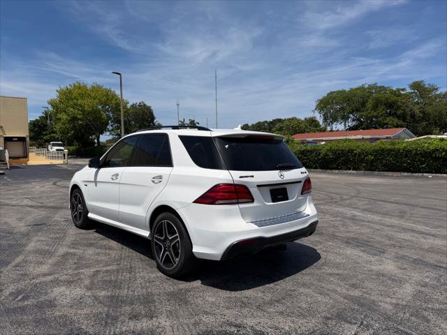 Used 2018 Mercedes-Benz GLE 43 AMG 4MATIC w/ Night Package image 4