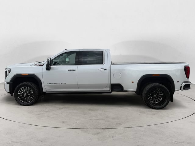 Used 2024 GMC Sierra 3500 Denali w/ Denali Reserve Package AWD/4WD image 9