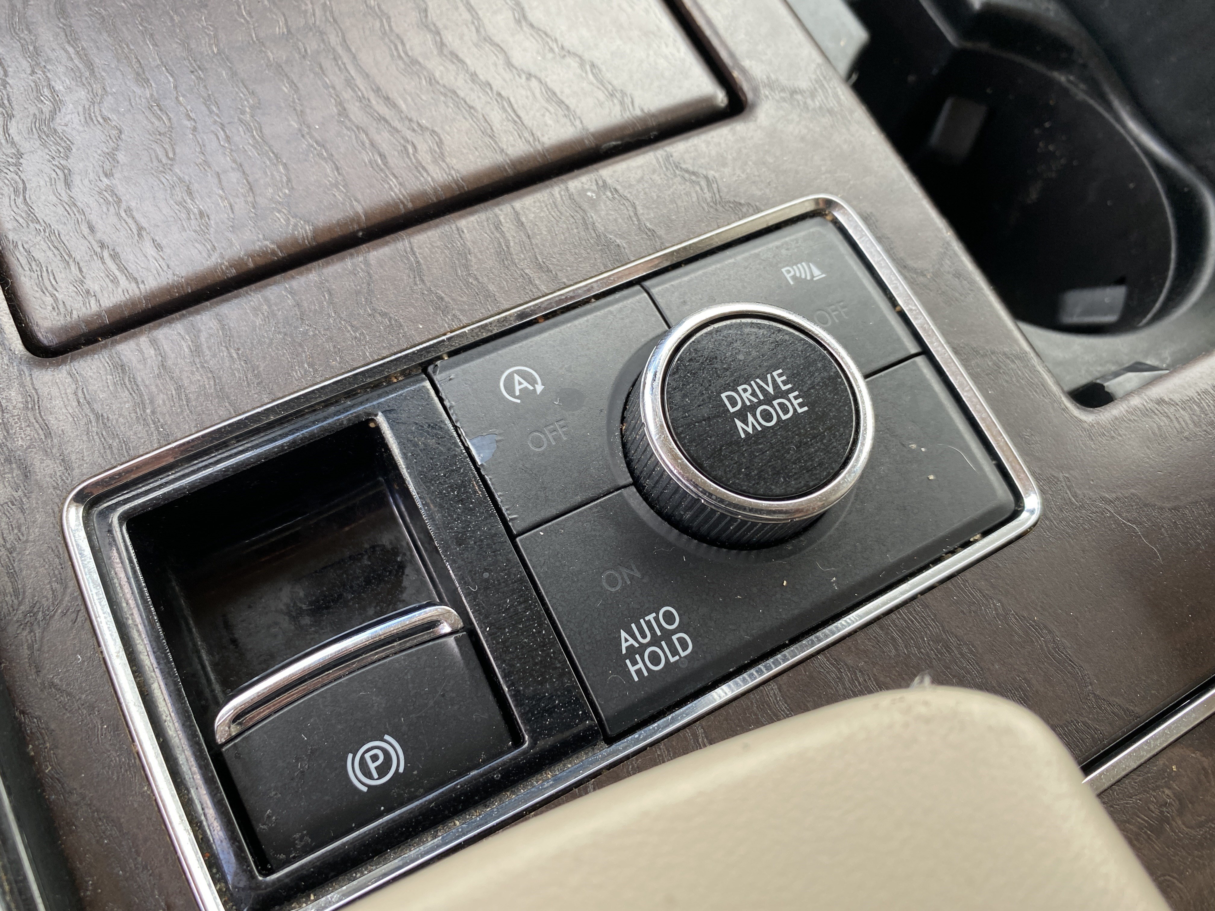Used 2019 Lincoln Navigator Select w/ Cargo Package RWD image 16