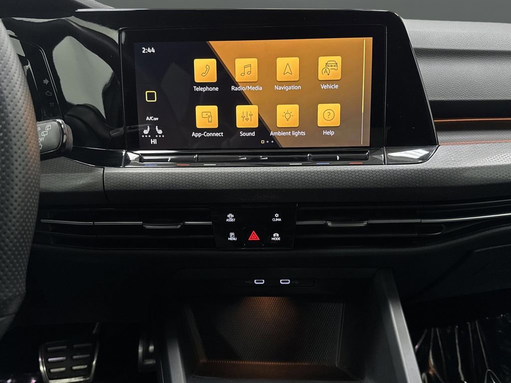 Used 2022 Volkswagen GTI SE image 9