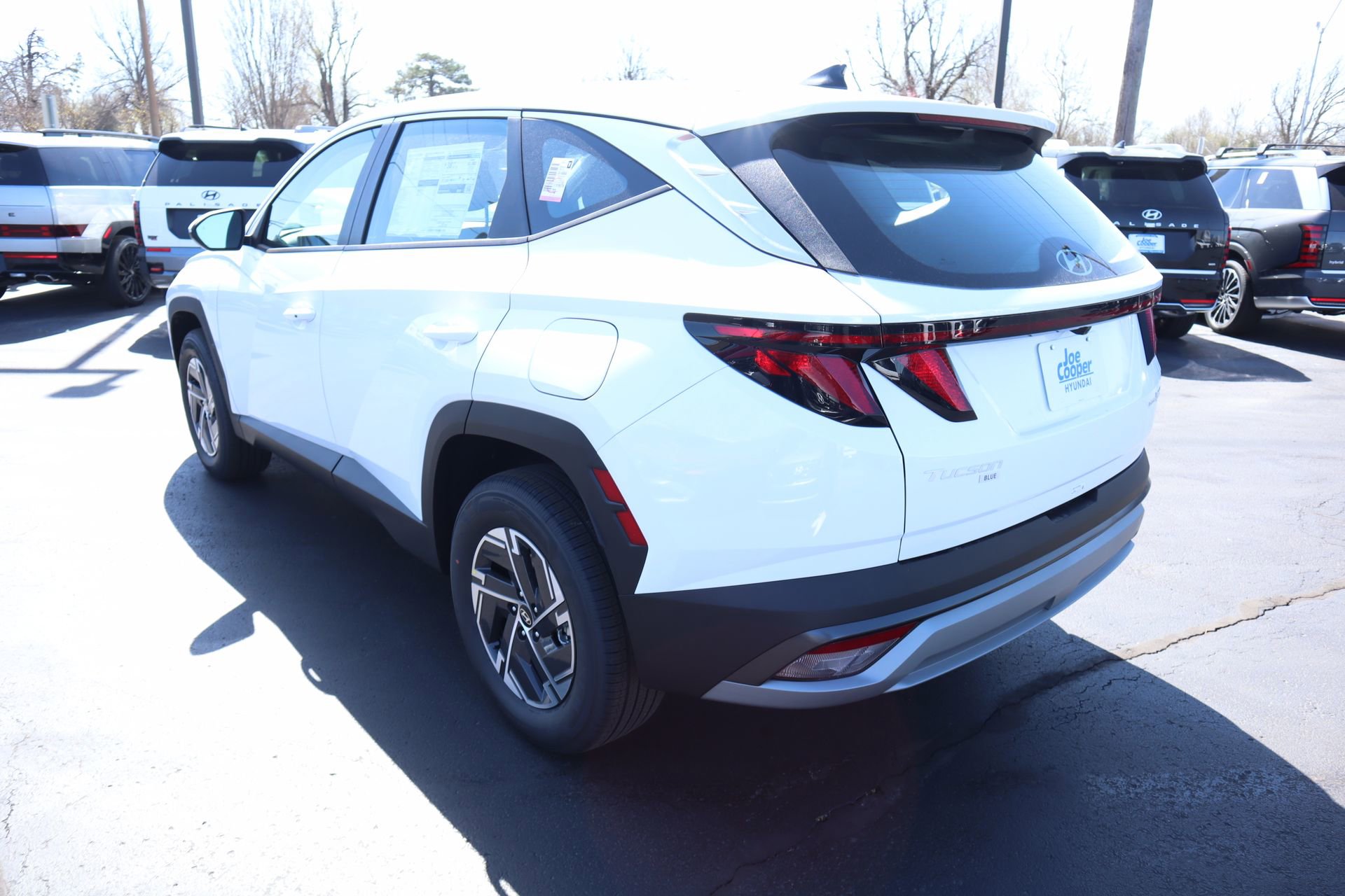 New 2026 Hyundai Tucson Blue SE image 20