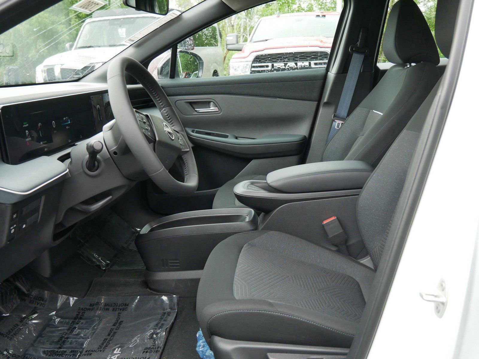 New 2026 Nissan Leaf w/ Floor Mat Package (S+) FWD image 5