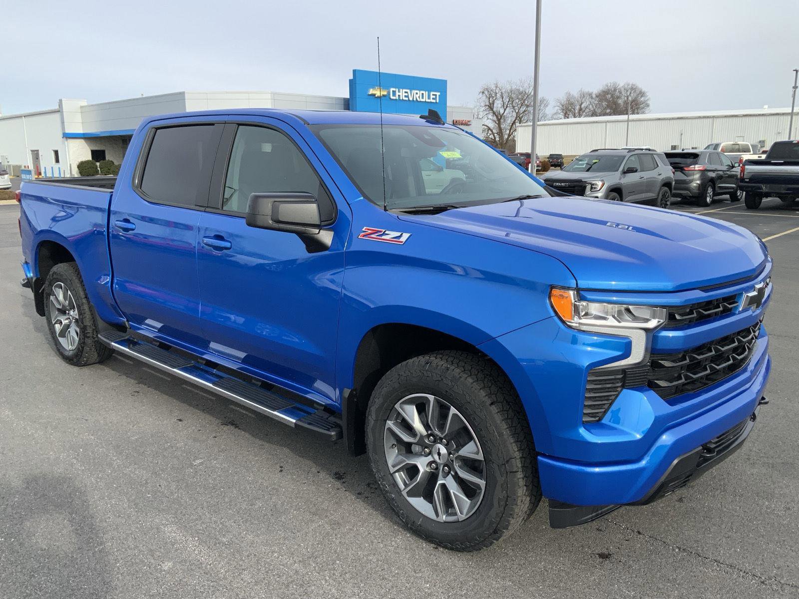 New 2026 Chevrolet Silverado 1500 RST w/ Z71 Off-Road Package image 2