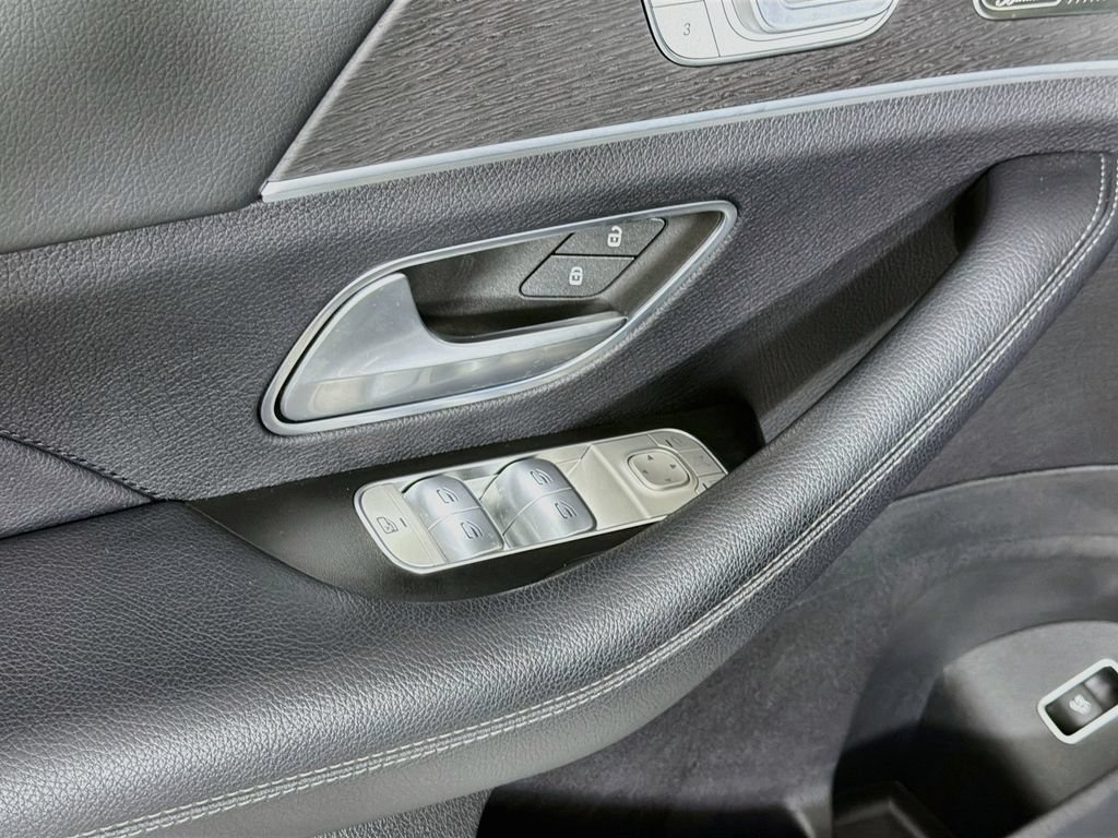 Used 2022 Mercedes-Benz GLE 450 4MATIC image 18