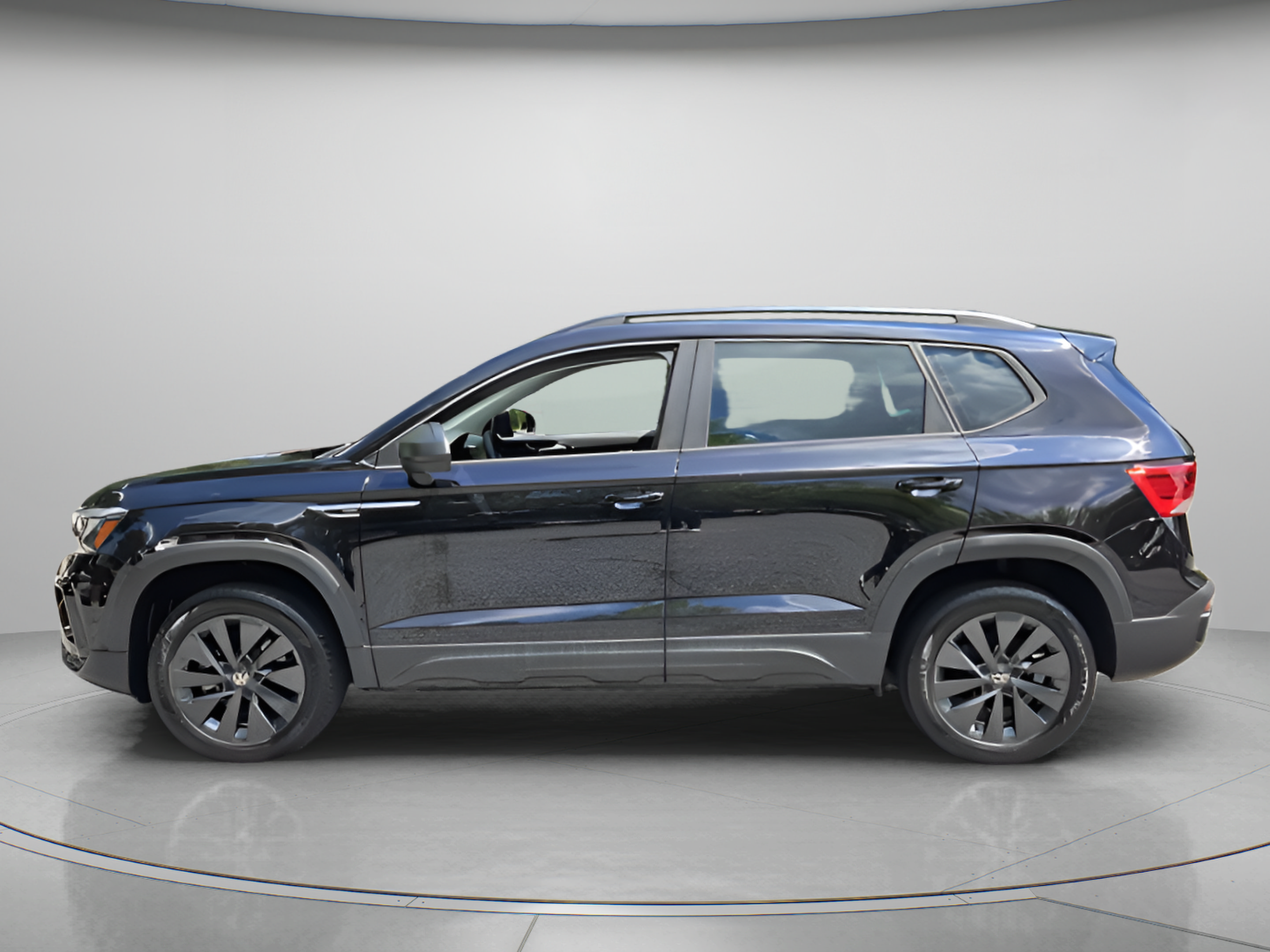 Certified 2023 Volkswagen Taos S w/ Driver Assistance Package FWD image 2