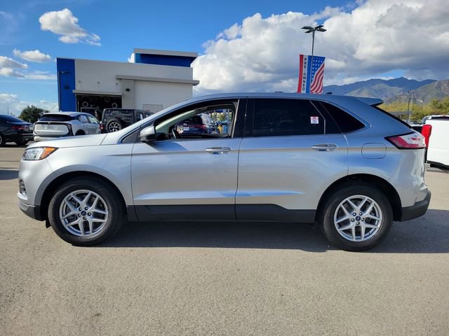 Used 2022 Ford Edge SEL image 3