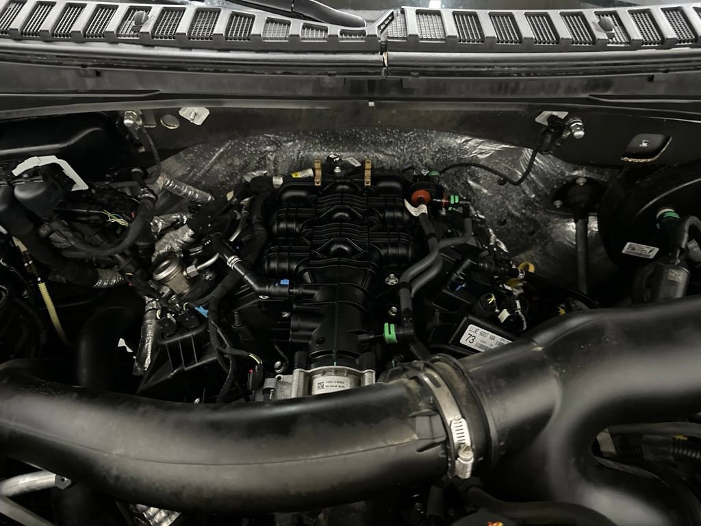 Used 2021 Ford Expedition XLT RWD image 7